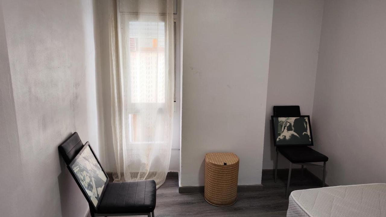 Boutique 2 Apartamento Ave Centro Lleida Esterno foto
